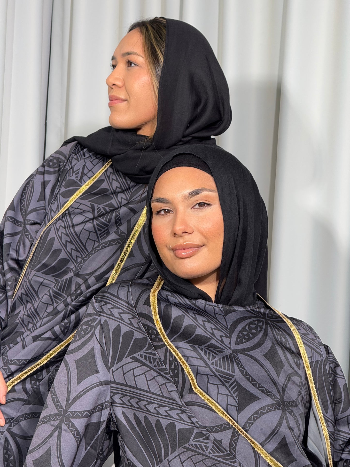 Aulelei Abaya Set