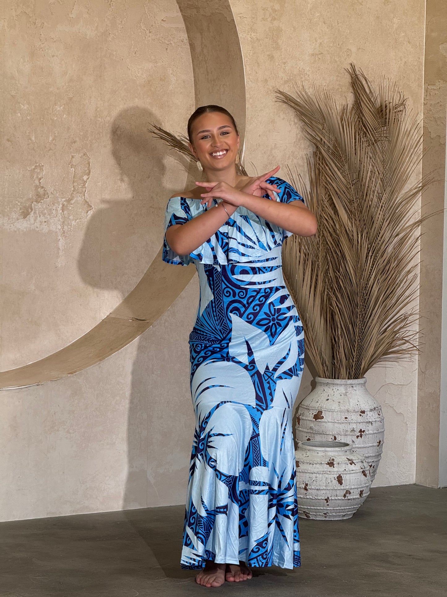 NEW- PACIFIKA - Scrunch Dress