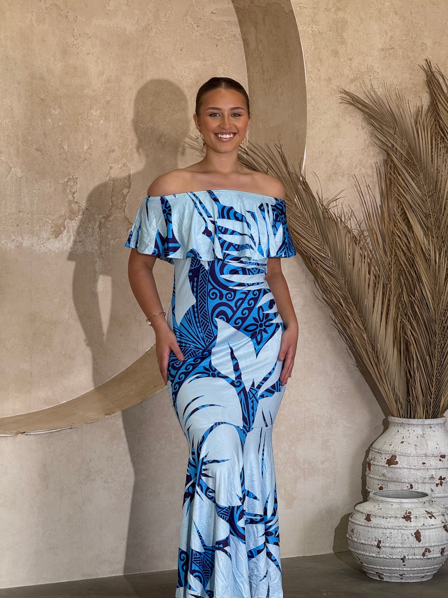 NEW- PACIFIKA - Scrunch Dress