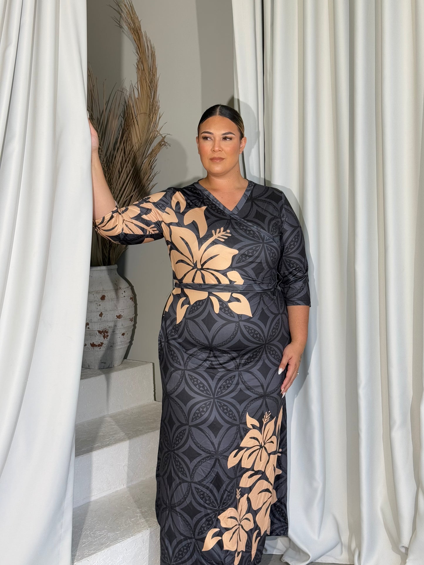 AULELEI - Maxi Wrap Dress