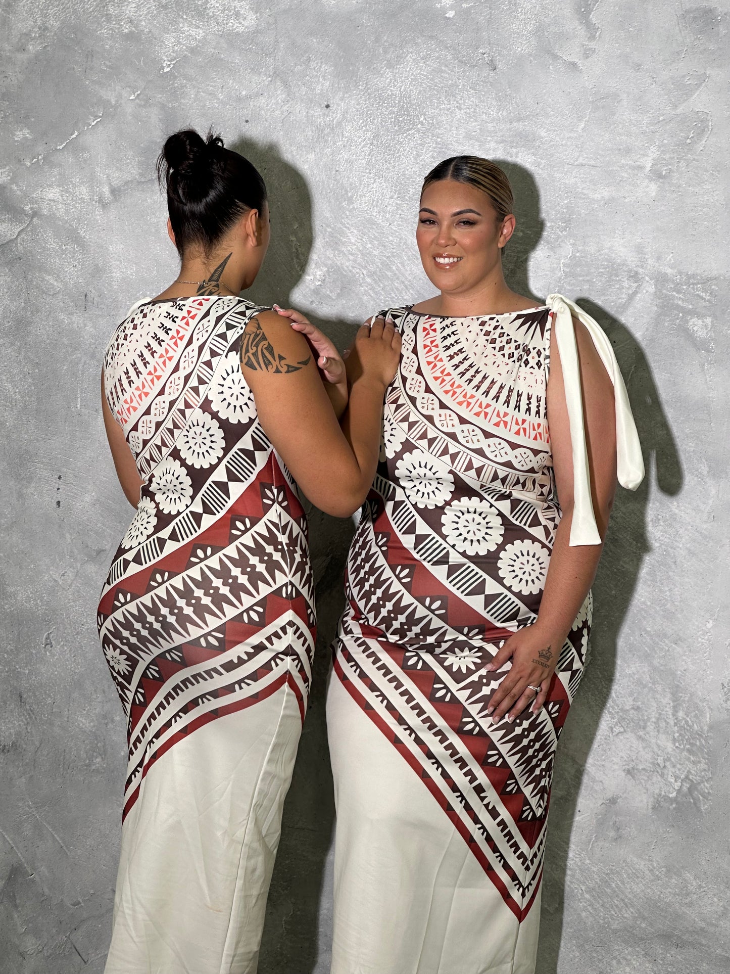 Totoka - Knot Maxi Dress