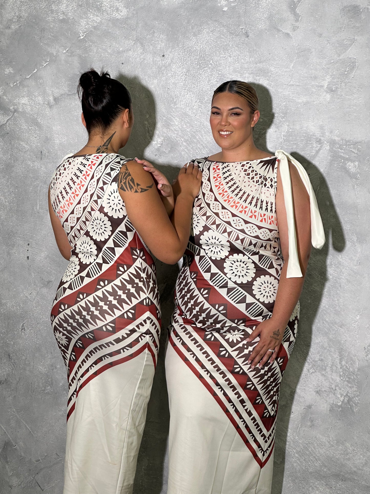 Totoka - Knot Maxi Dress