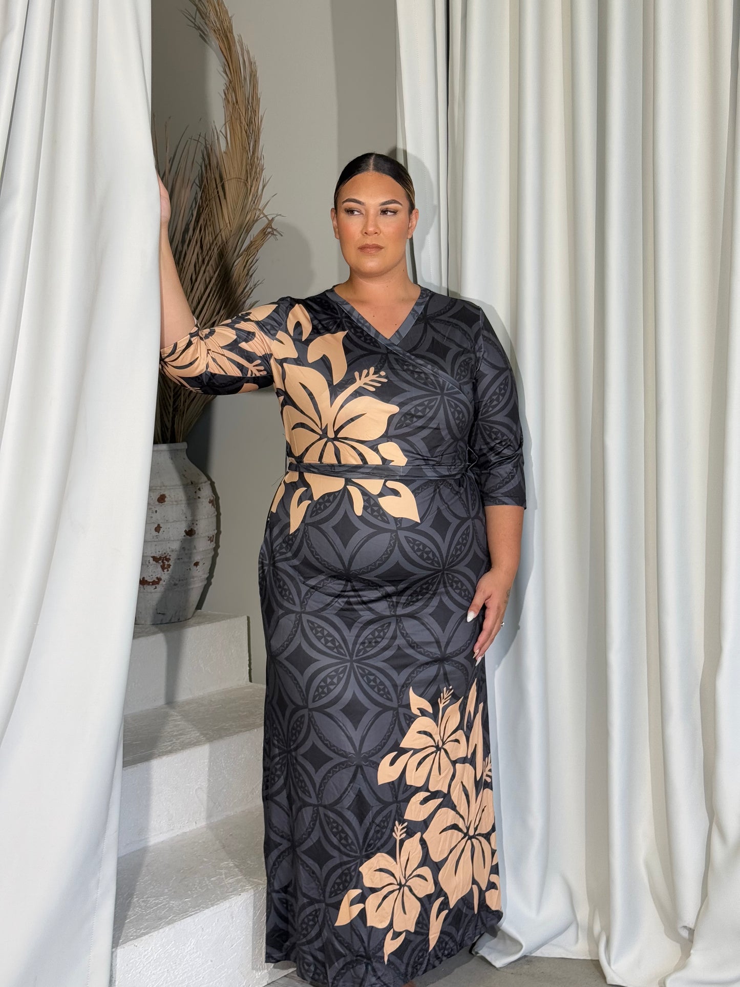 AULELEI - Maxi Wrap Dress