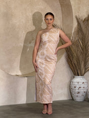 Armania One-Shoulder