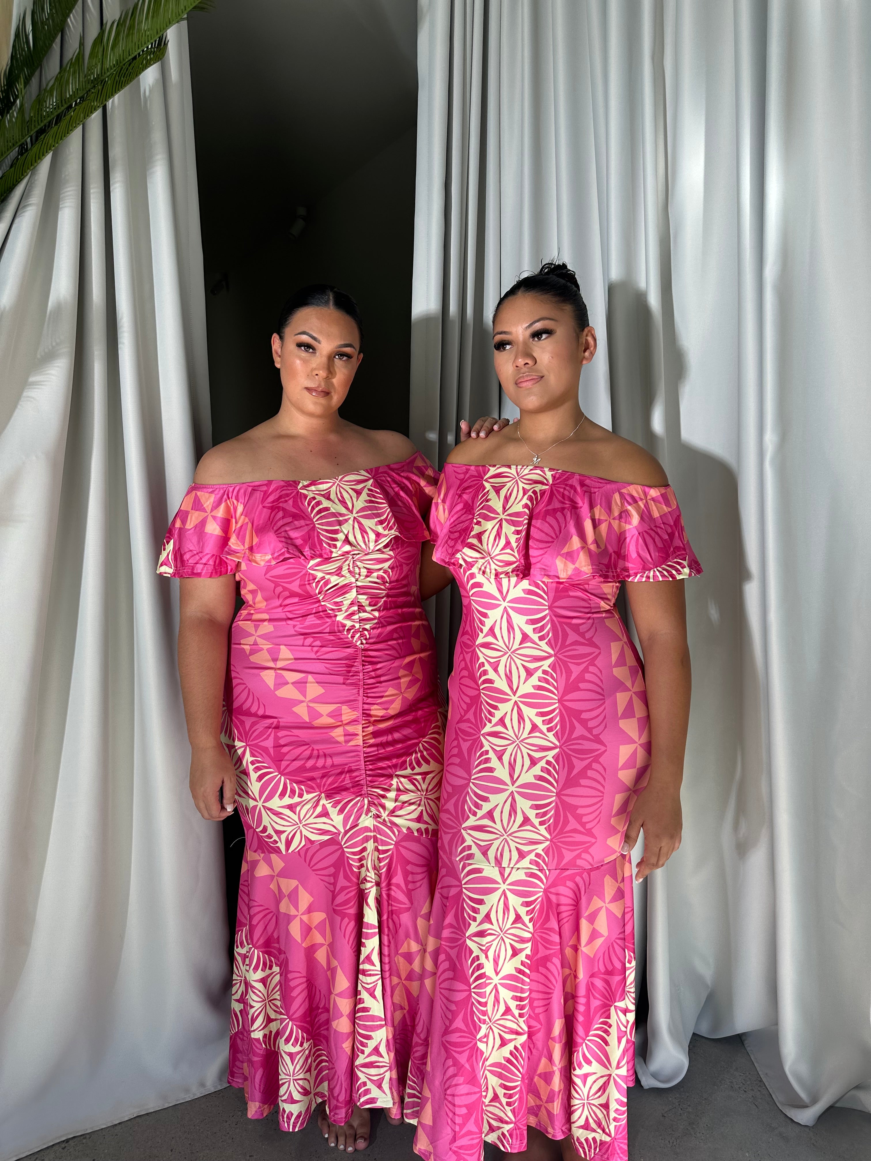 PRE ORDER ONLY - TALAVOU Scrunch Dress