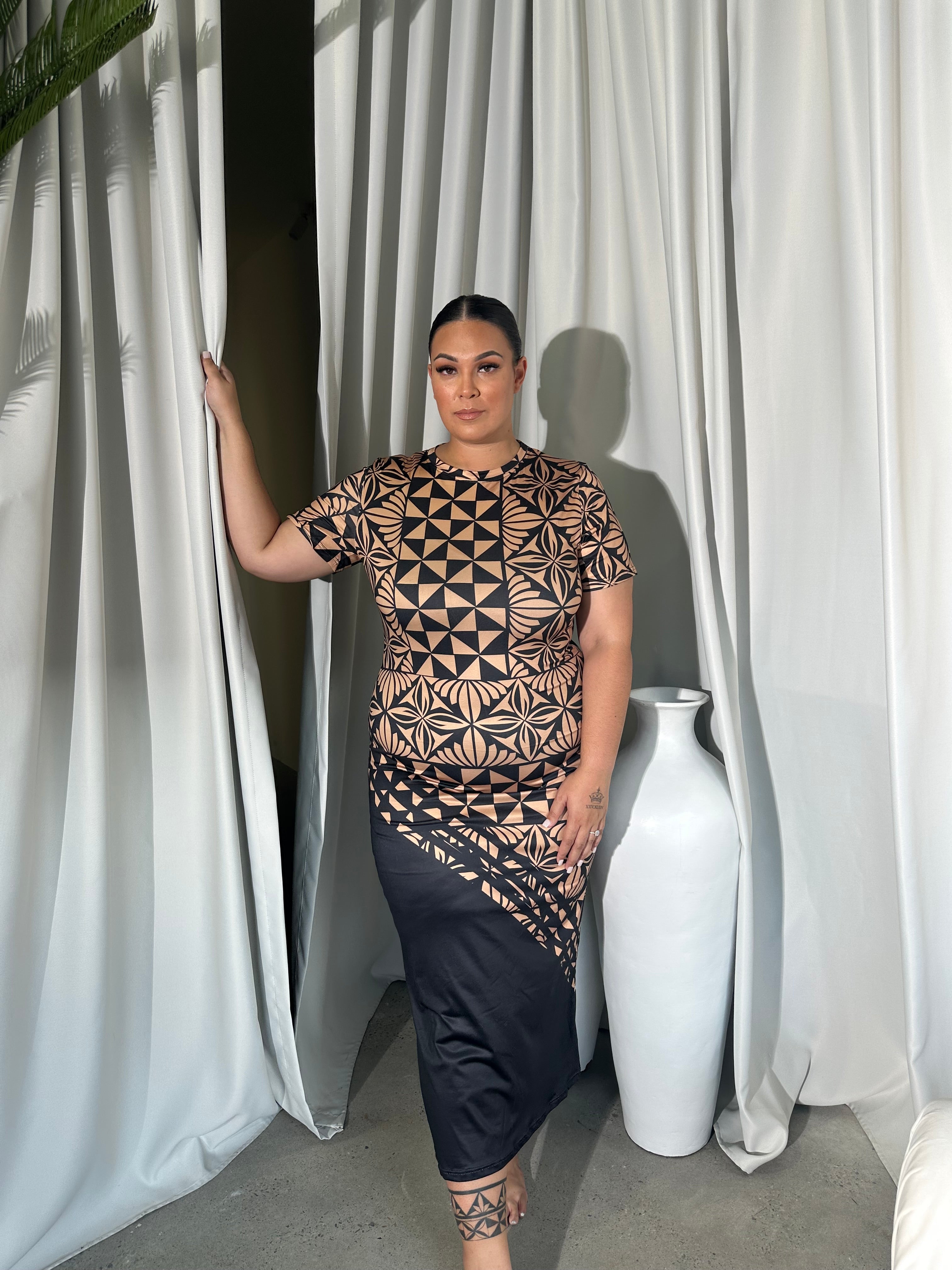 TALAVOU Bodycon Dress