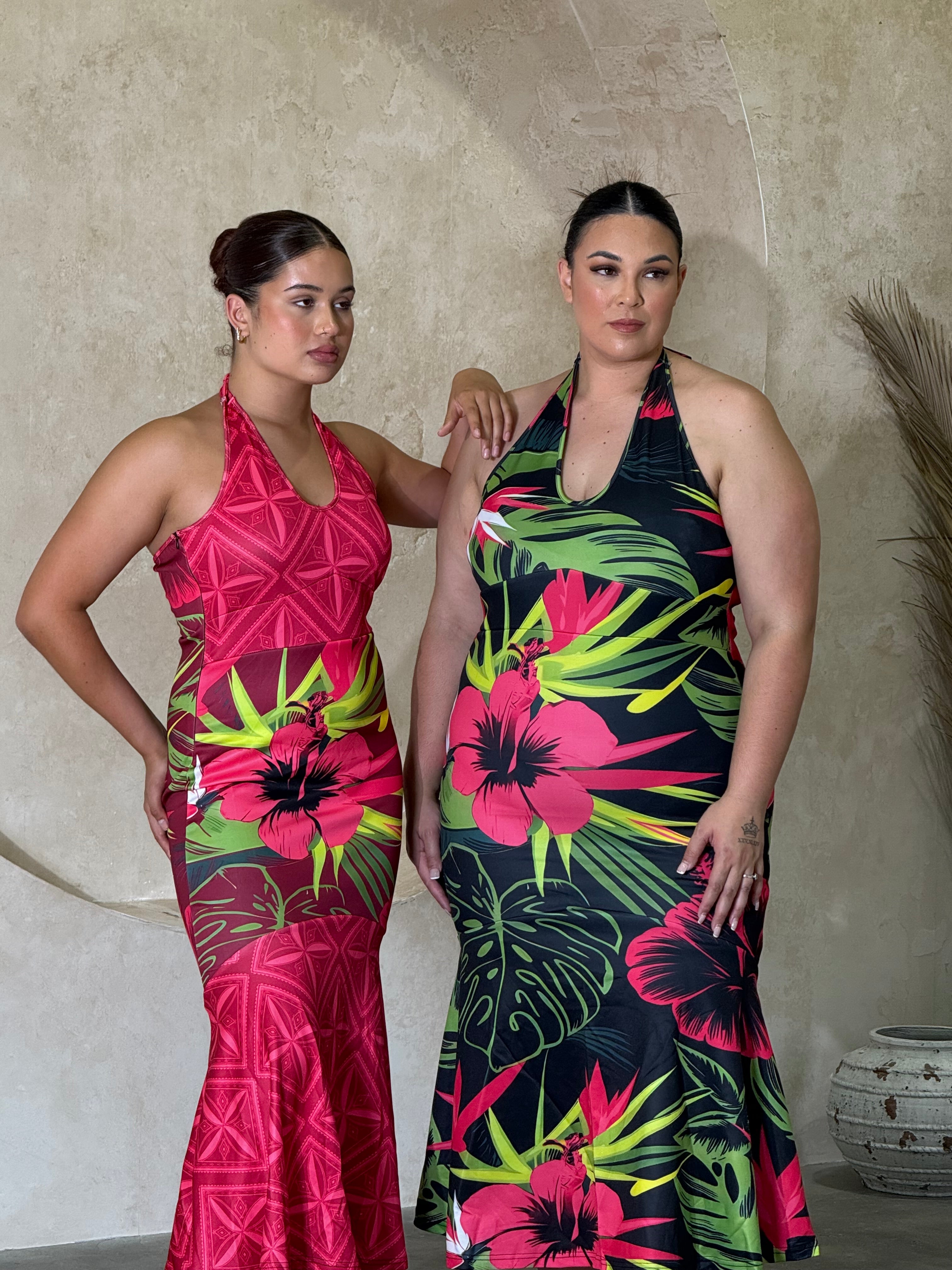 NEW - ALOFA - Backless Dress