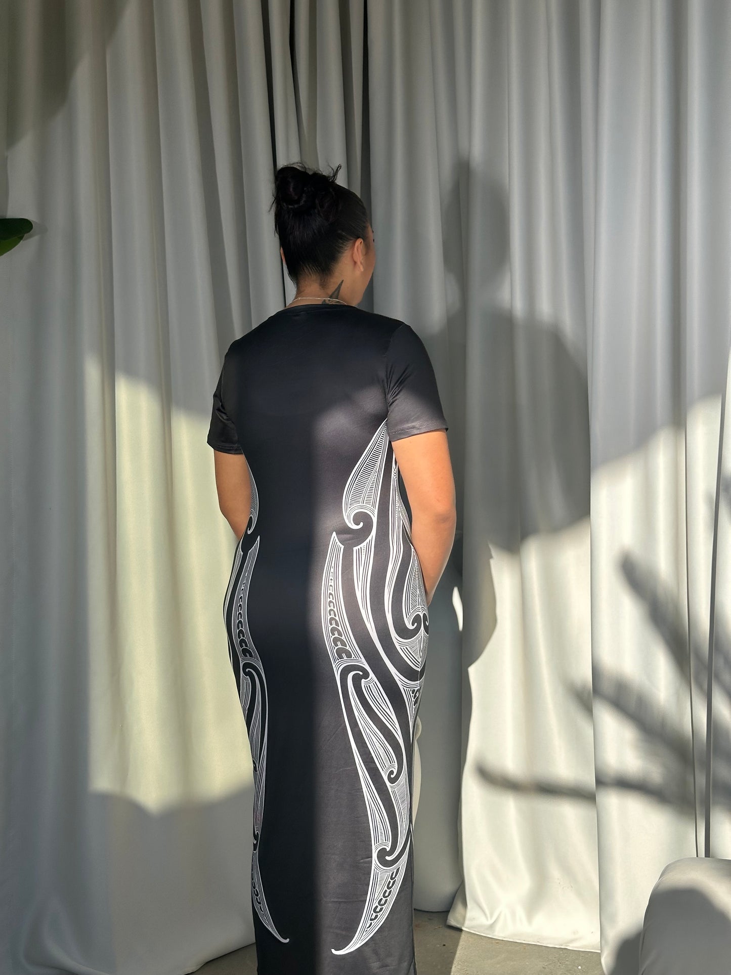 Ātaahua Bodycon Dress