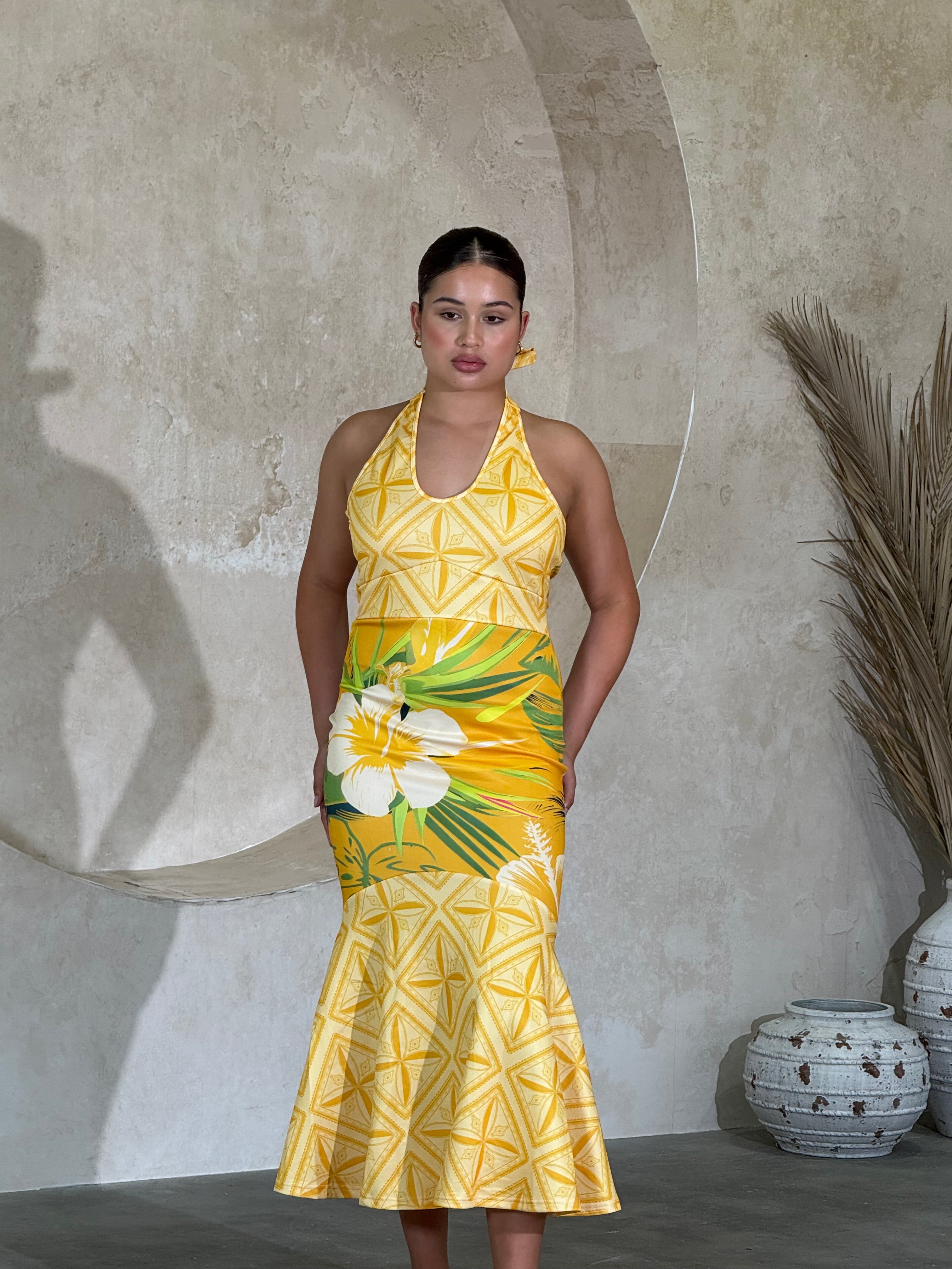 NEW - MALU ALOFA - Backless Dress