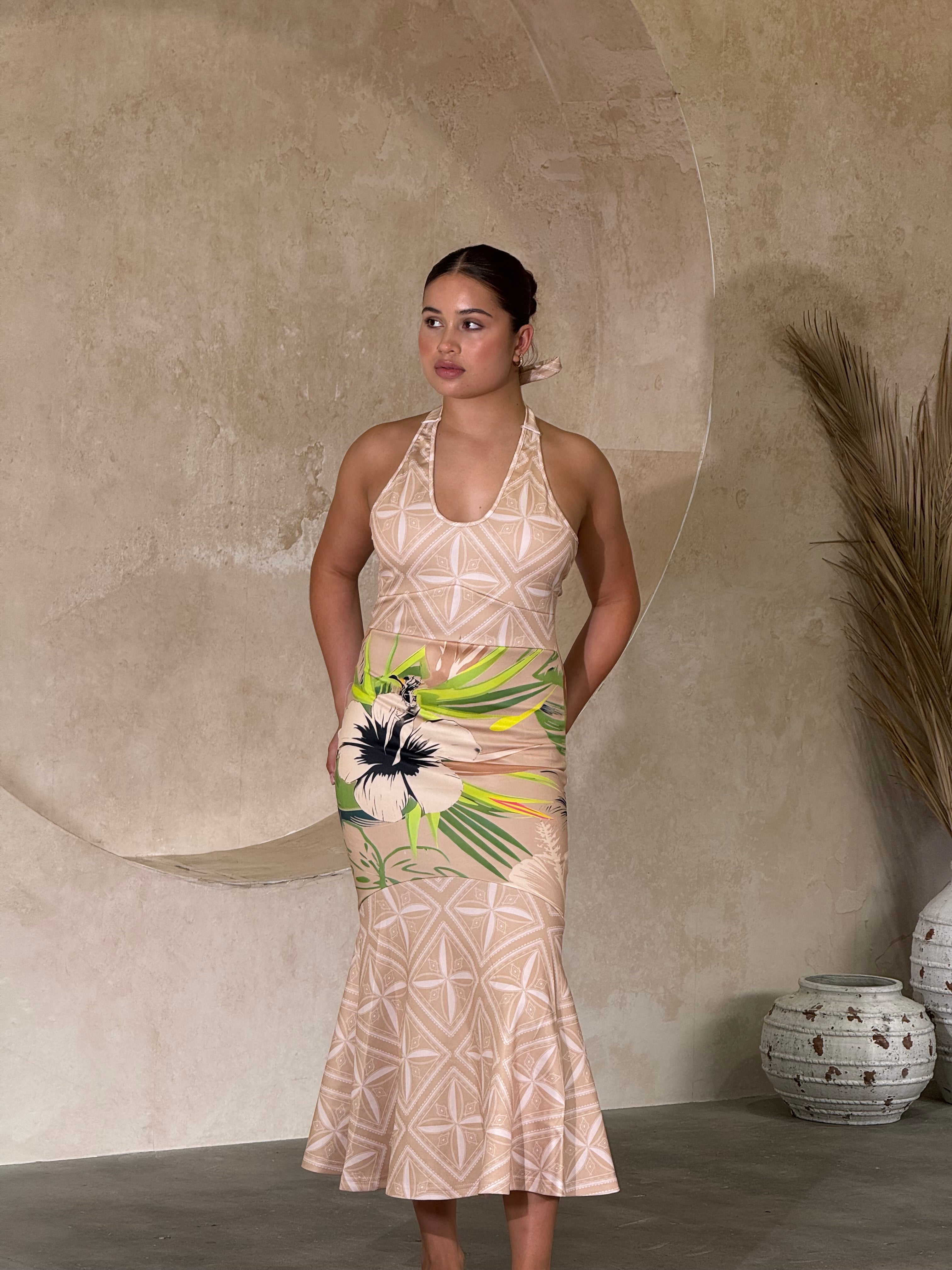 NEW - MALU ALOFA - Backless Dress