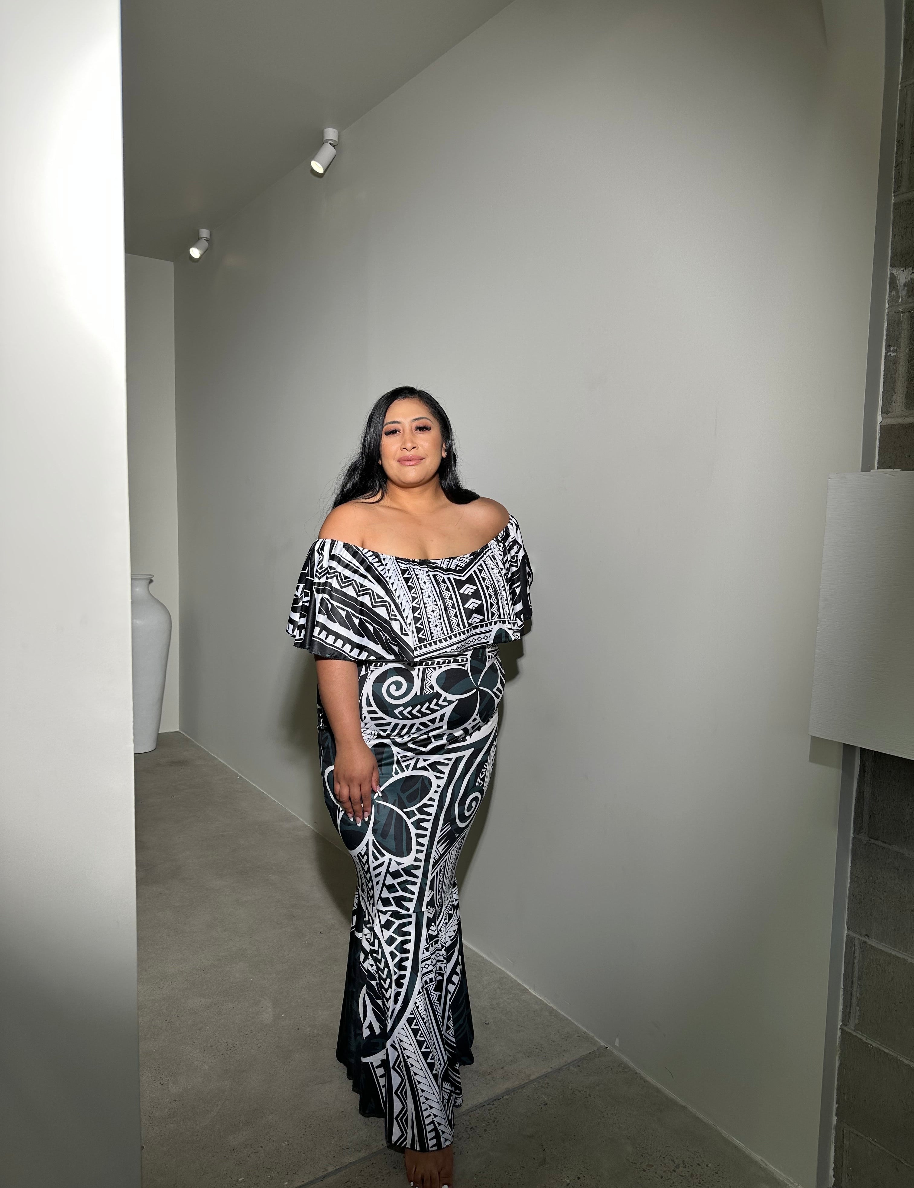 Leilua BLACK Off Shoulder