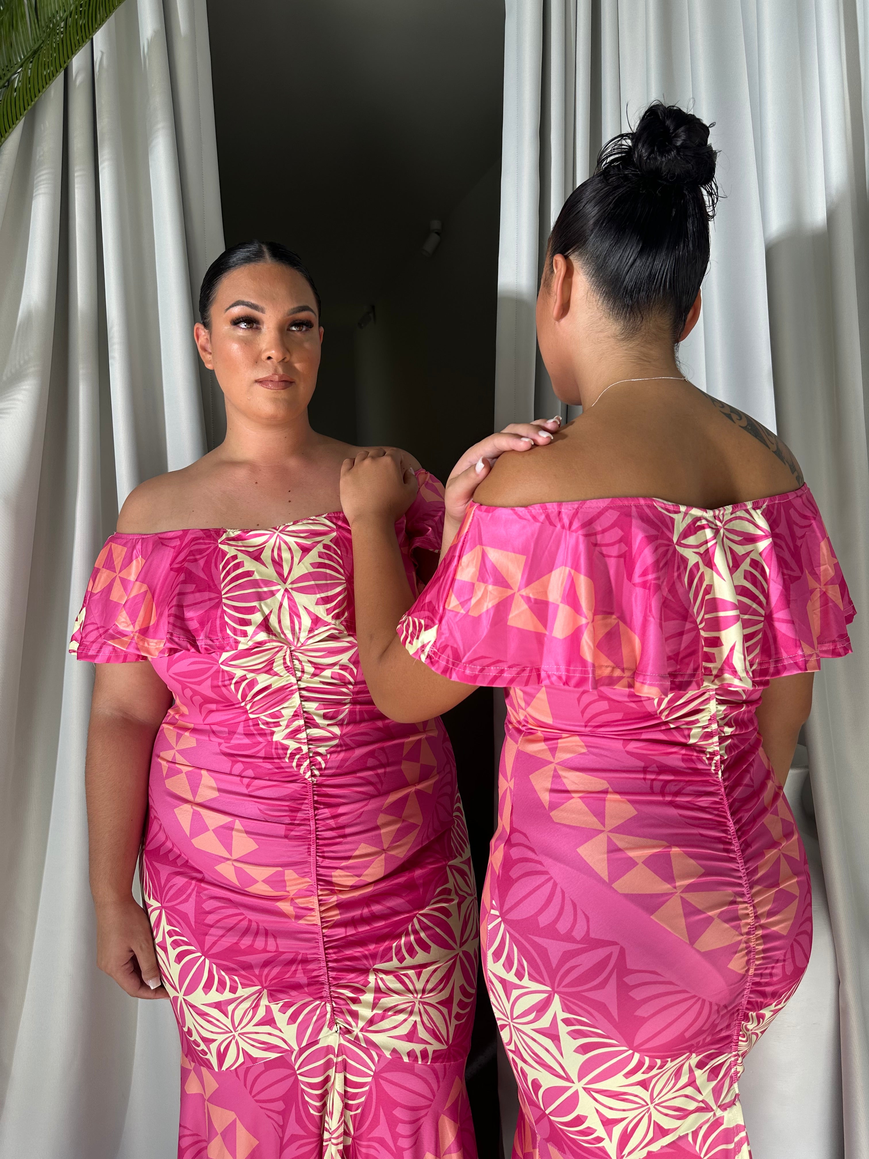 PRE ORDER ONLY - TALAVOU Scrunch Dress