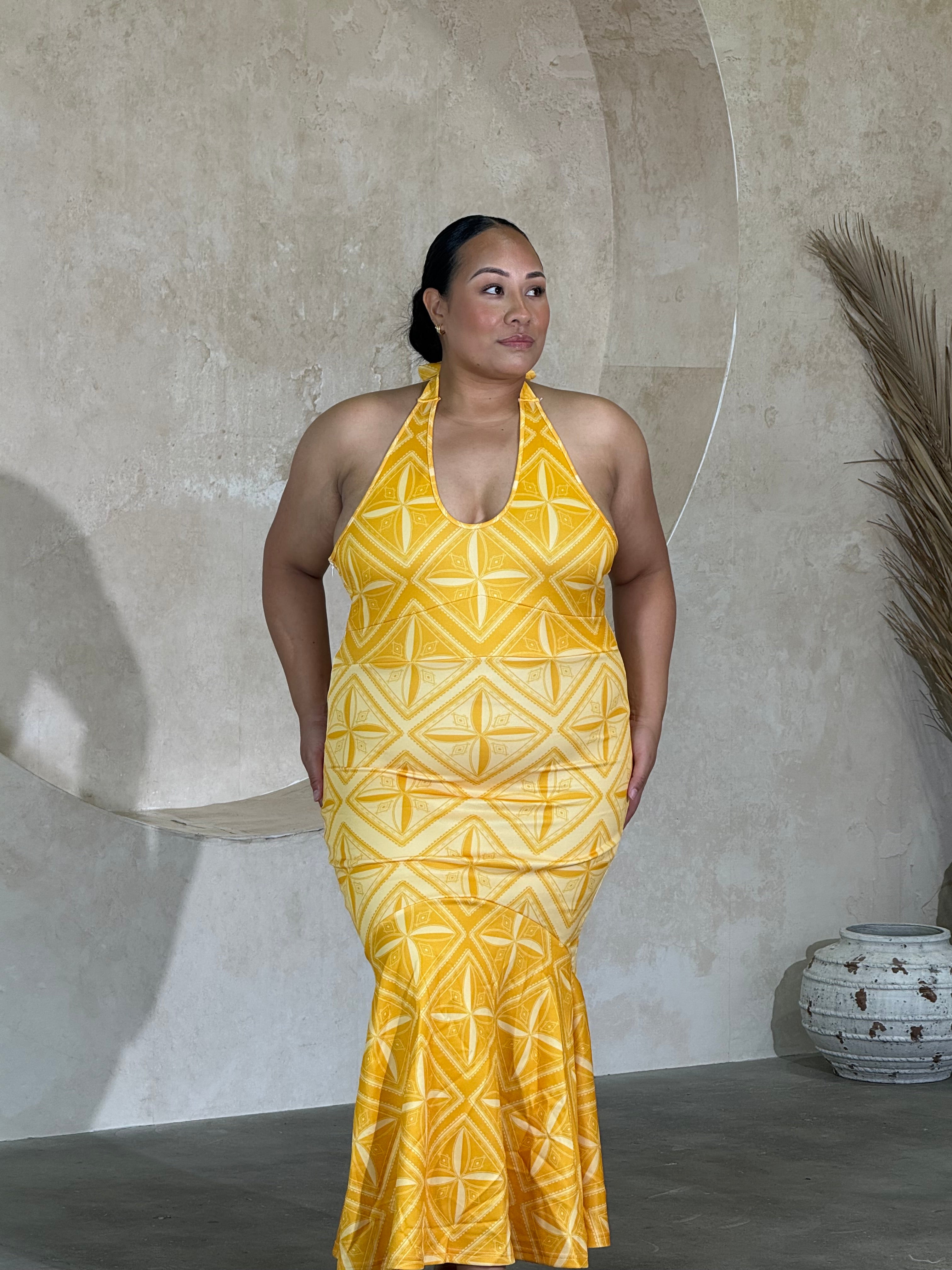 NEW - MALU - Backless Dress