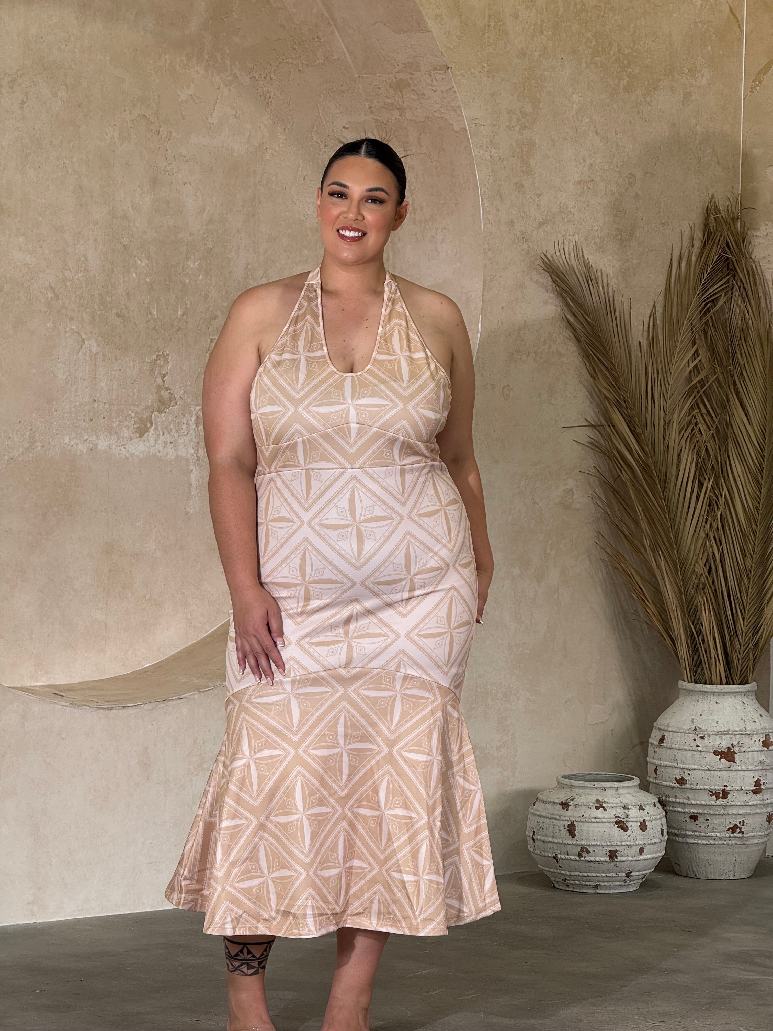 NEW - MALU - Backless Dress